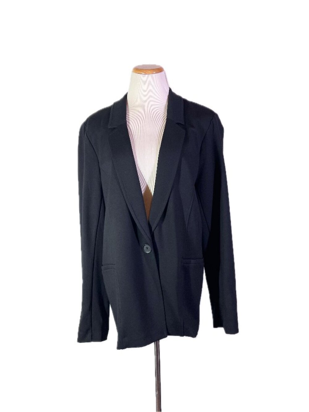 NWT Torrid Size 2 (2X) Chelsea Studio Luxe Ponte Blazer Black